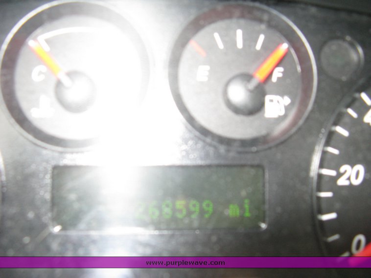 image for item 5000 2007 Ford Taurus SE