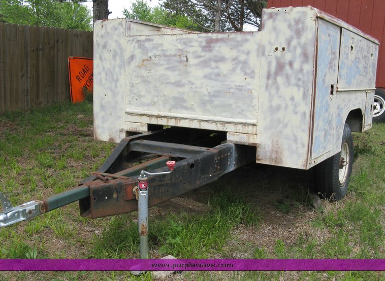 image for item 5010 Utility bed trailer