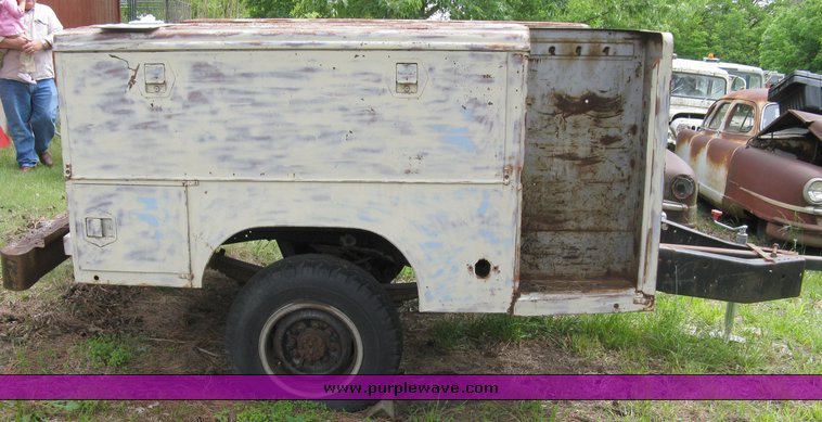 image for item 5010 Utility bed trailer