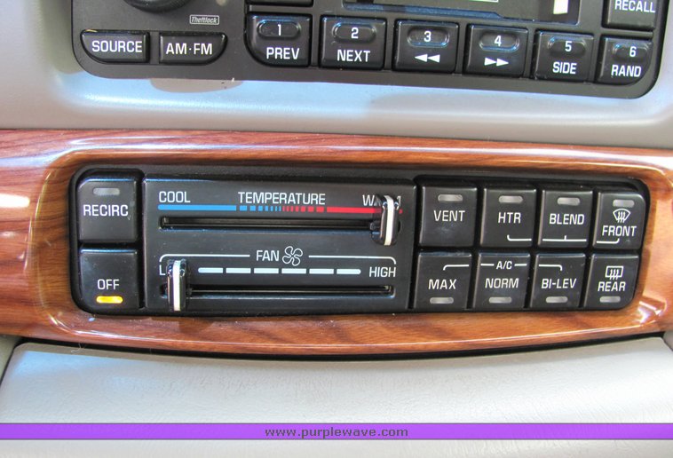 image for item 6019 2001 Buick LeSabre Custom