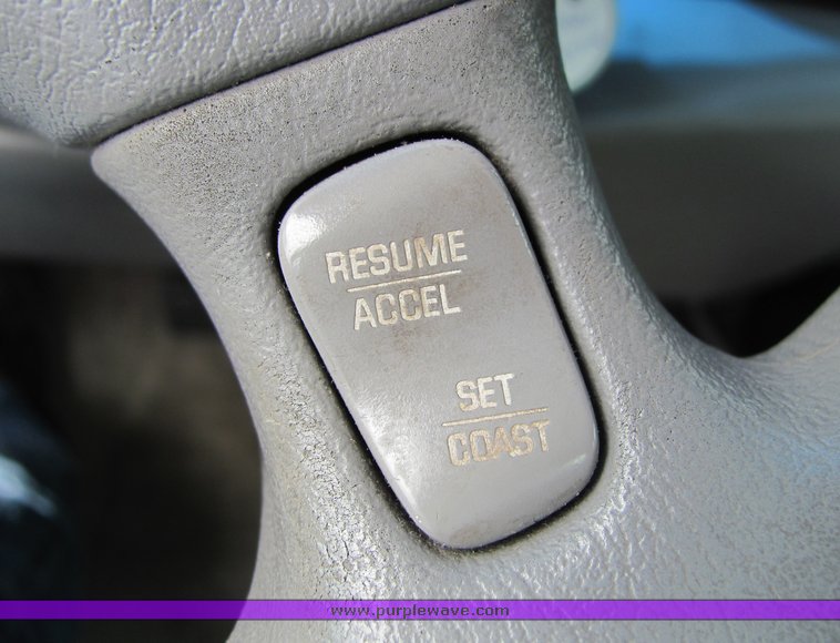 image for item 6019 2001 Buick LeSabre Custom