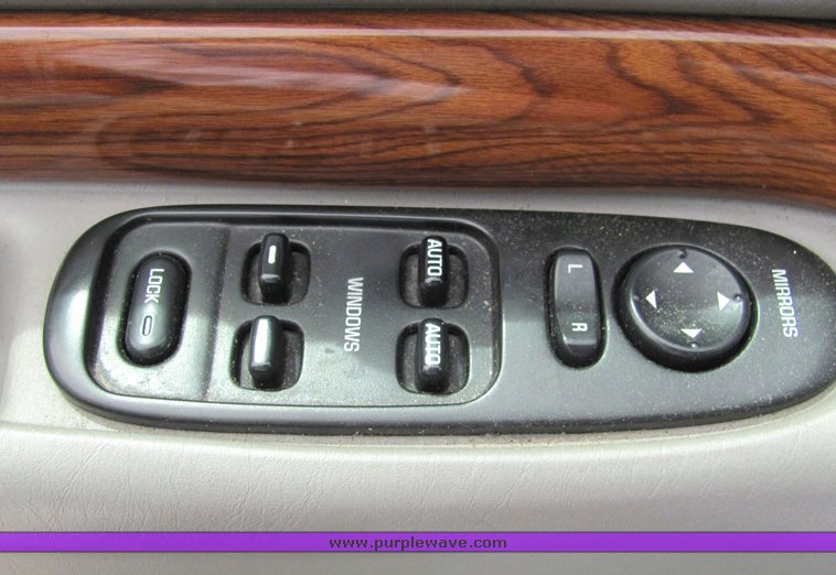 image for item 6019 2001 Buick LeSabre Custom