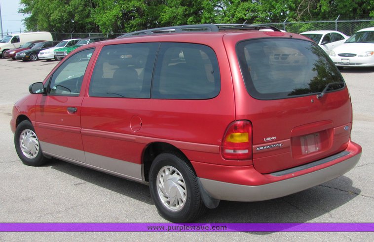image for item 6020 1995 Ford Windstar Wagon