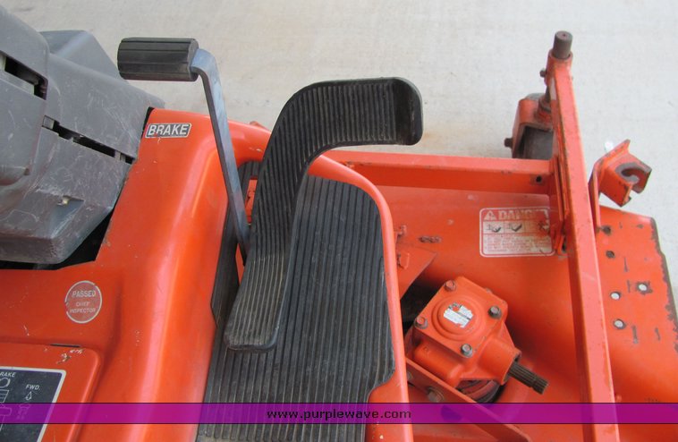 image for item 6075 Kubota GF1800 60" riding lawn mower