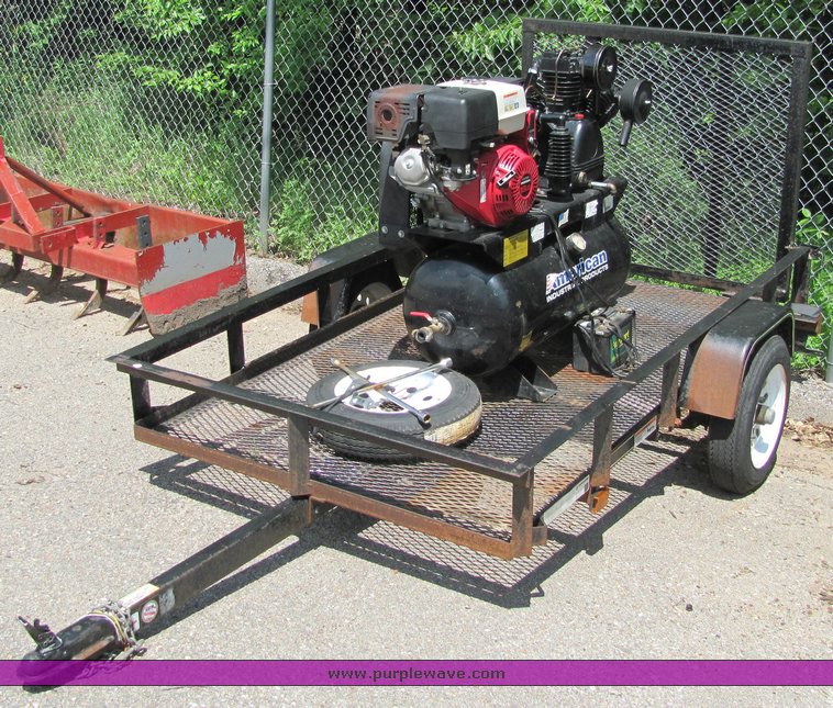 image for item 6076 Air compressor trailer