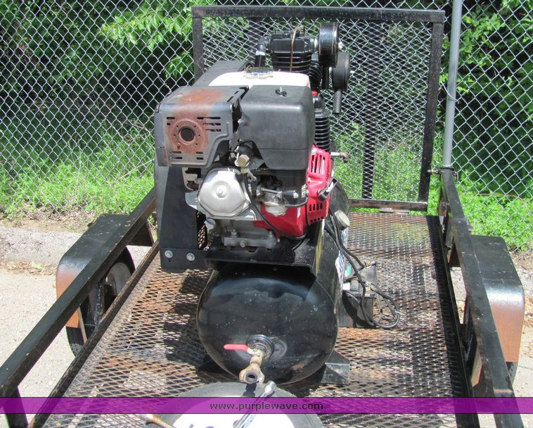 image for item 6076 Air compressor trailer