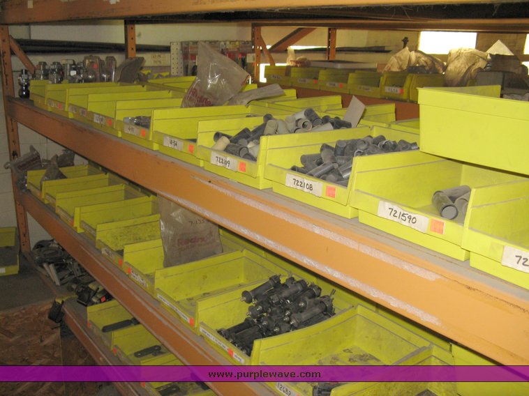 image for item 7715 Trailer parts and accessories