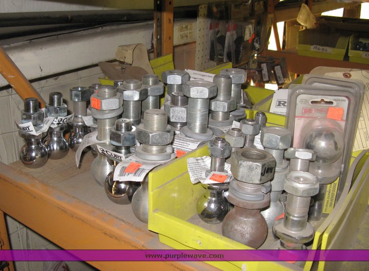 image for item 7715 Trailer parts and accessories