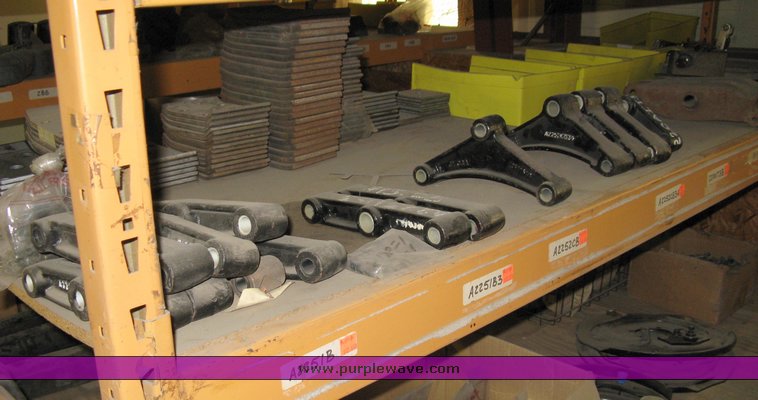 image for item 7715 Trailer parts and accessories