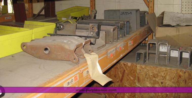 image for item 7715 Trailer parts and accessories