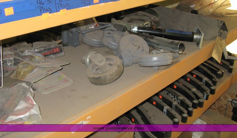 image for item 7715 Trailer parts and accessories