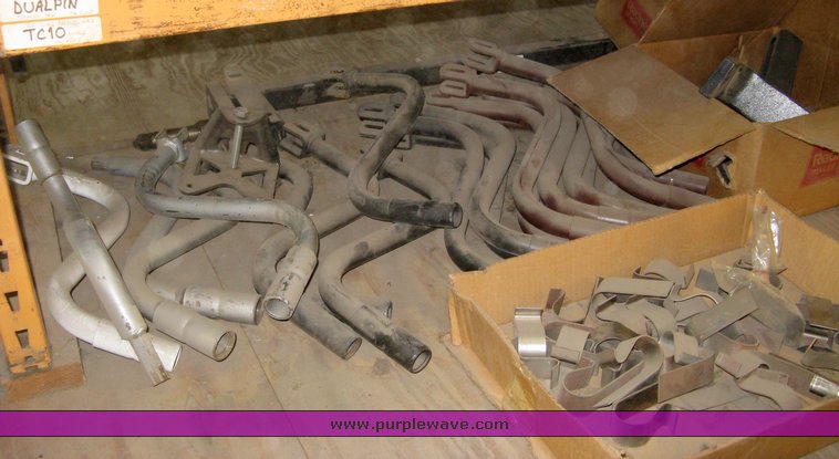 image for item 7715 Trailer parts and accessories