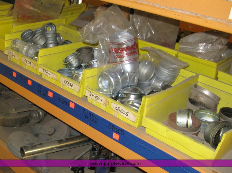 image for item 7715 Trailer parts and accessories