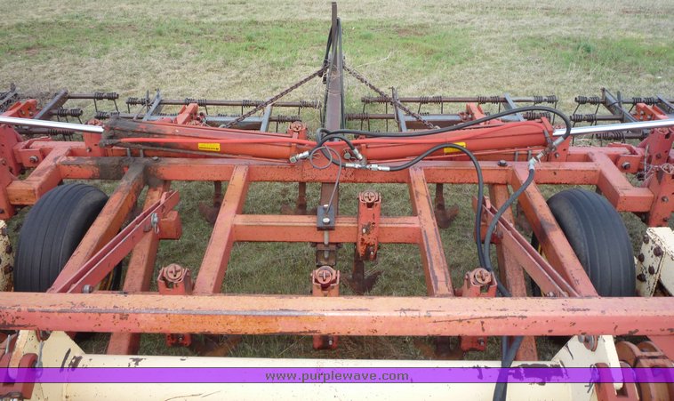 image for item 1006 37.5' chisel