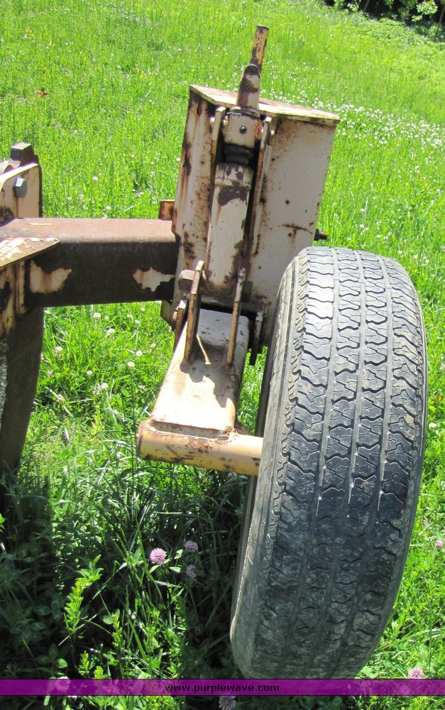 image for item 3281 Bull Ox seven shank ripper