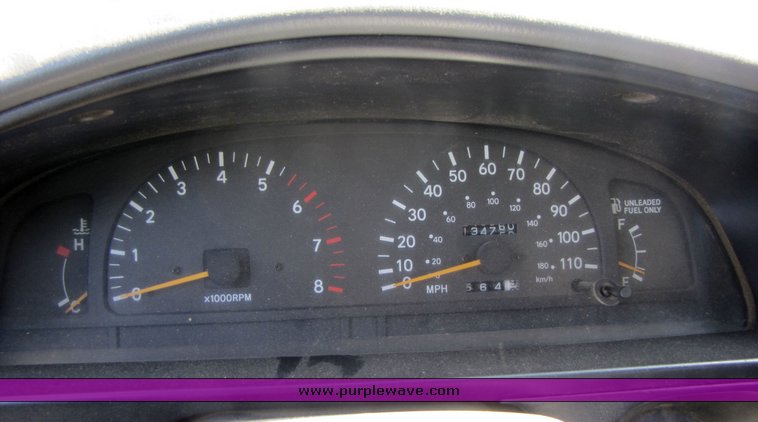 image for item 3283 1996 Toyota Tacoma pickup