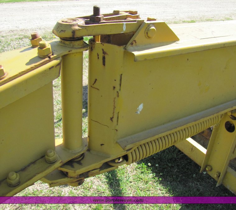 image for item 3284 Eversman 329 leveler