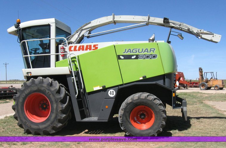 image for item 6311 2008 Claas Jaguar 900 green eye forage chopper