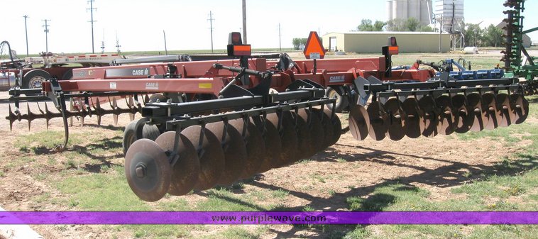 image for item 6312 Case MRX 690 seven-shank disc ripper