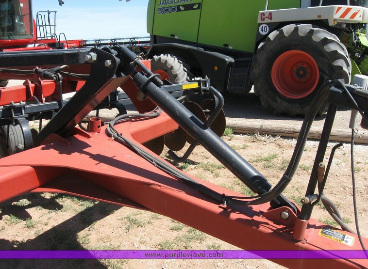 image for item 6312 Case MRX 690 seven-shank disc ripper