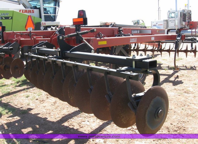 image for item 6312 Case MRX 690 seven-shank disc ripper