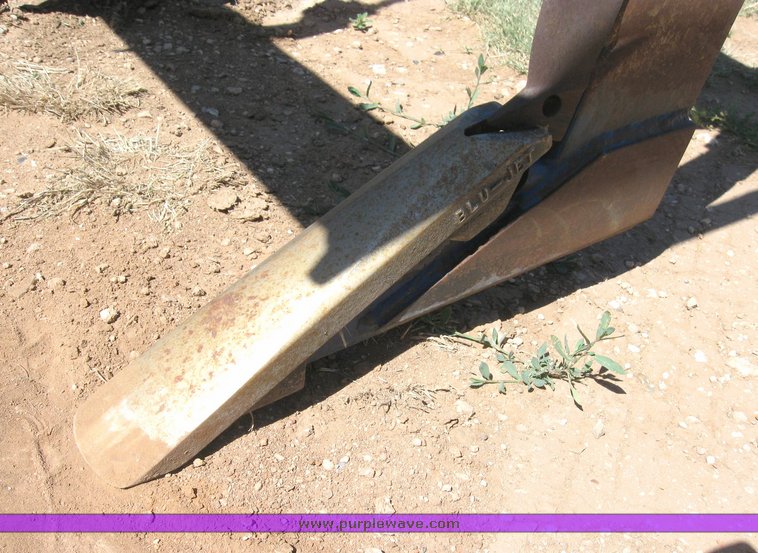 image for item 6313 Blu-Jet nine-shank ripper