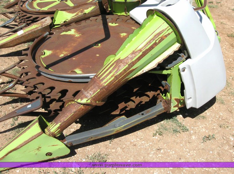 image for item 6315 2007 Claas RU-600 eight-row forage head