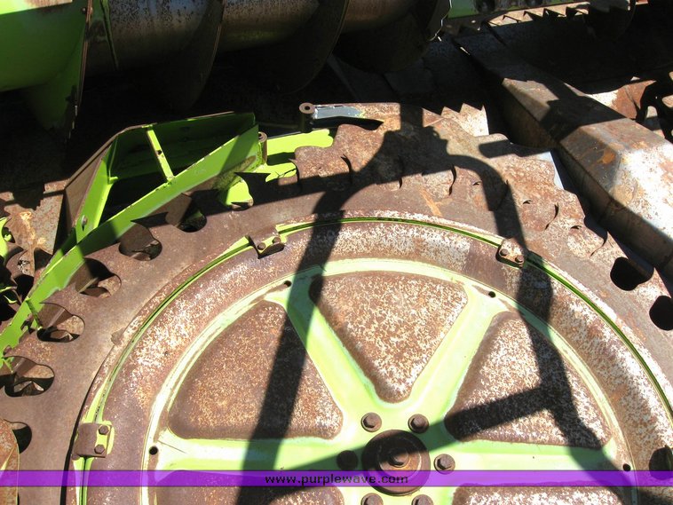 image for item 6316 Claas RU-600 eight-row forage head