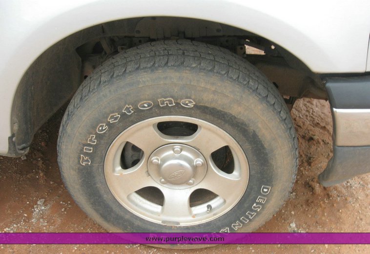 image for item 6318 2000 Ford F150 pickup truck