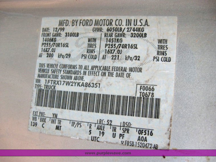 image for item 6318 2000 Ford F150 pickup truck