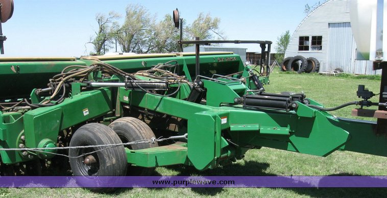 image for item 6510 1997 Great Plains 3010NT 30' no-till drill