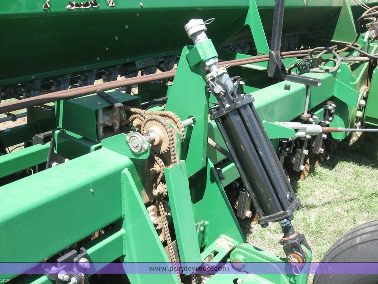 image for item 6510 1997 Great Plains 3010NT 30' no-till drill