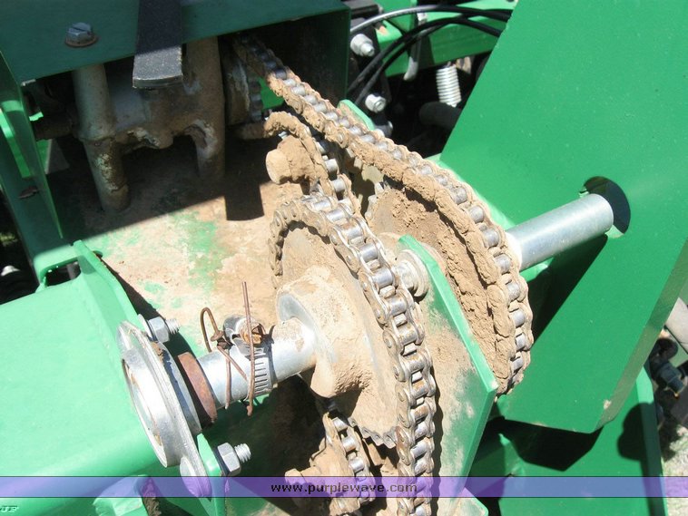 image for item 6510 1997 Great Plains 3010NT 30' no-till drill