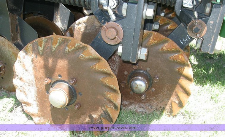 image for item 6510 1997 Great Plains 3010NT 30' no-till drill