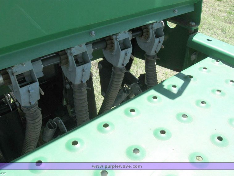 image for item 6510 1997 Great Plains 3010NT 30' no-till drill