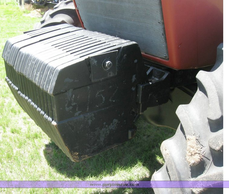 image for item 6511 1991 Case IH 7140 MFWD tractor with autosteer