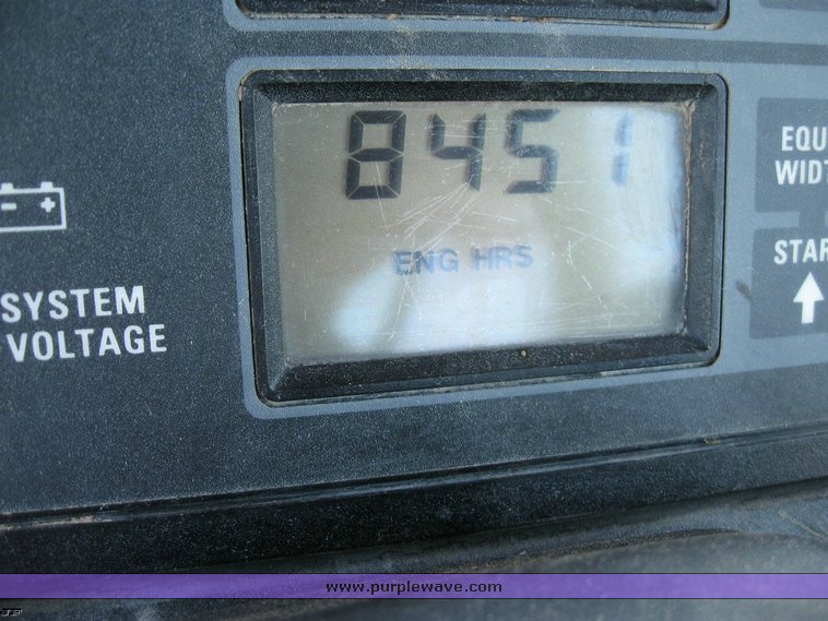 image for item 6511 1991 Case IH 7140 MFWD tractor with autosteer