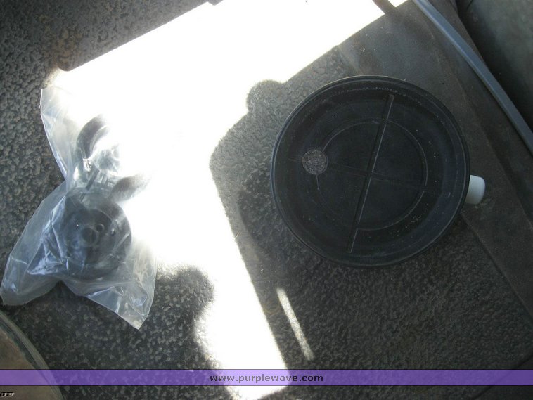 image for item 6511 1991 Case IH 7140 MFWD tractor with autosteer