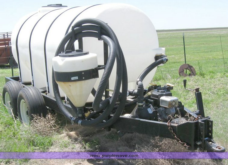 image for item 6513 Wylie 1,000 gallon nurse tank