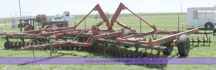 image for item 6514 Case 496 double offset 28'disc