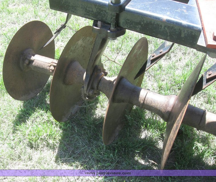 image for item 6514 Case 496 double offset 28'disc