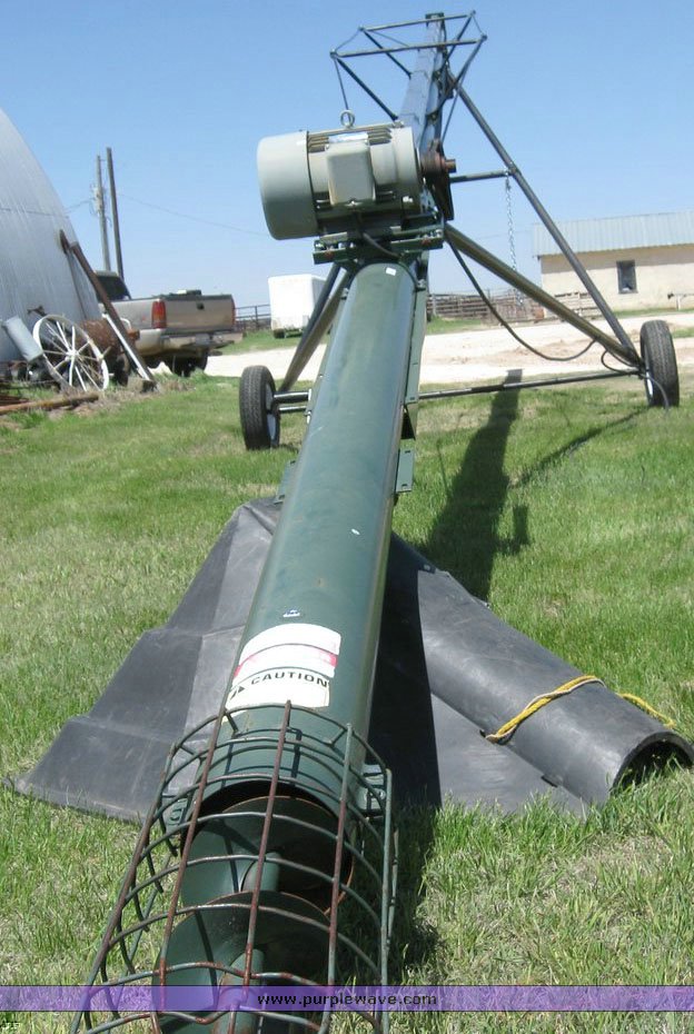 image for item 6522 My-D Han-D 60' auger