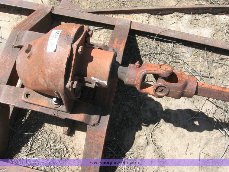 image for item 6528 Bushhog 160 shredder mower