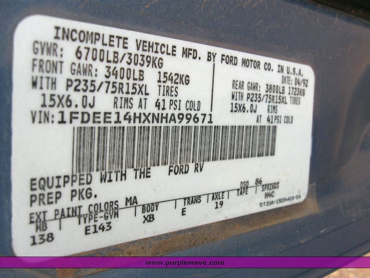 image for item 6631 1992 Ford Econoline E150