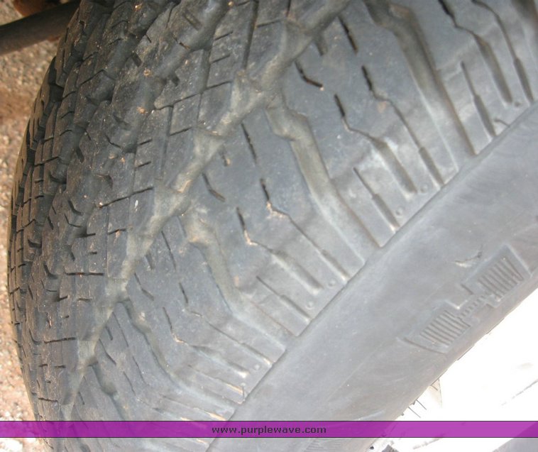 image for item 6631 1992 Ford Econoline E150