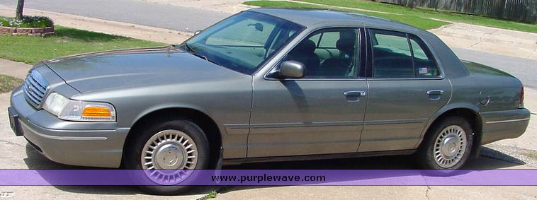 image for item 1000 2000 Ford Crown Victorial Police Interceptor Model 71