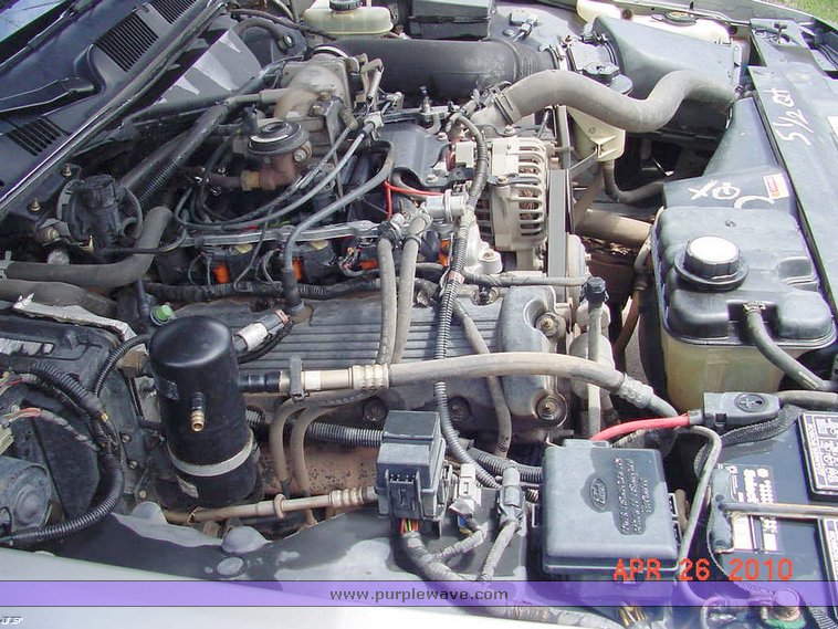 image for item 1000 2000 Ford Crown Victorial Police Interceptor Model 71