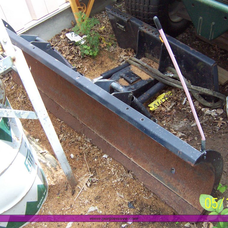 image for item 1315 Ingersol-Rand 6' snow blade for Bobcat skid steers