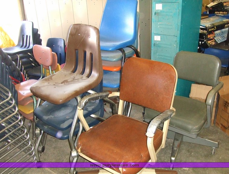 image for item 2019 Approx. 85 assorted chairs