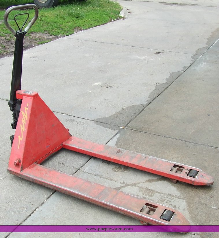 image for item 2126 Mobile ML55 pallet jack